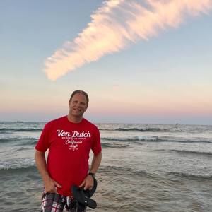 Meet your Posher, Eric